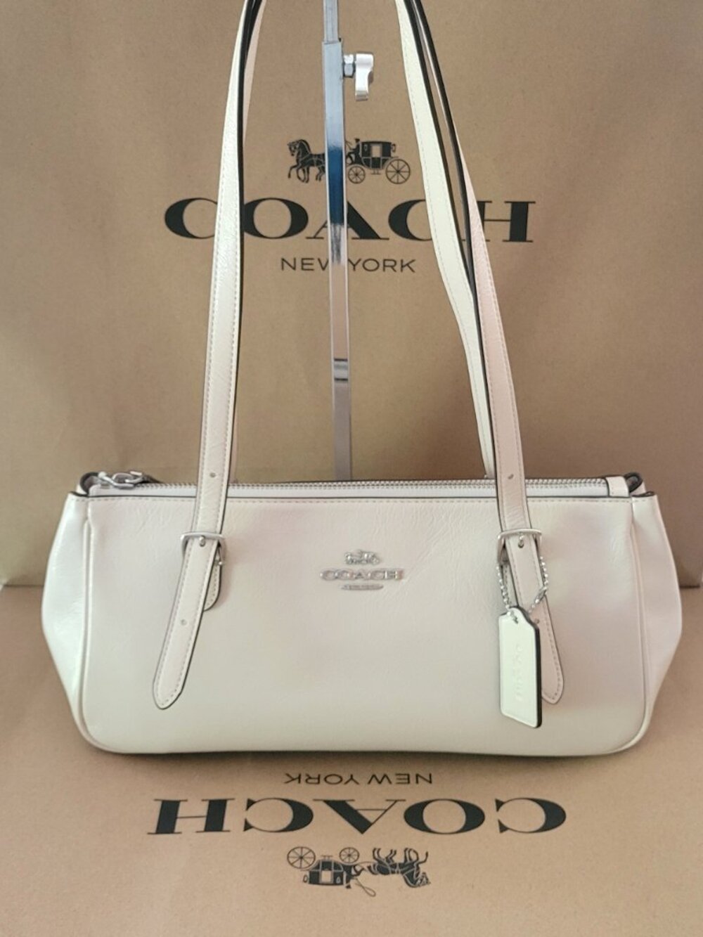 Coach CBJ05 Glazed Leather Asher Shoulder Bag Handbag Chalk Silver - Picture 2 of 8